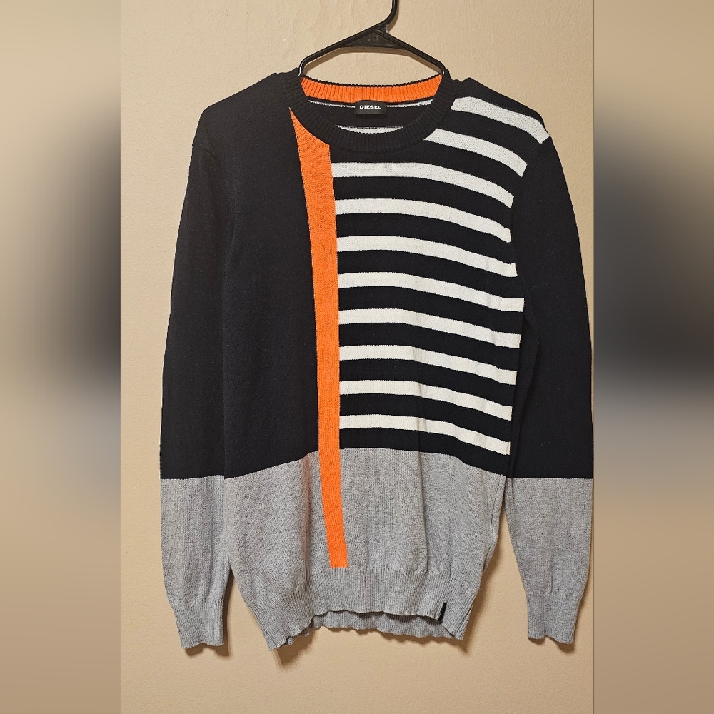 Diesel Crewneck Sweater Navy and Gray Sporty Design.Sz.S